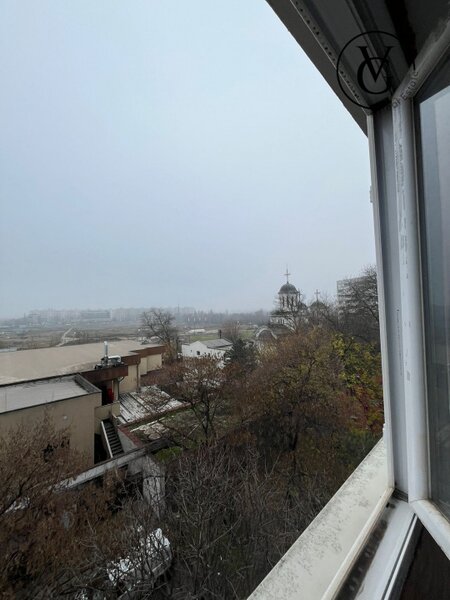 Titan Apartament 3 camere  Metrou Titan  Bloc Potcoava